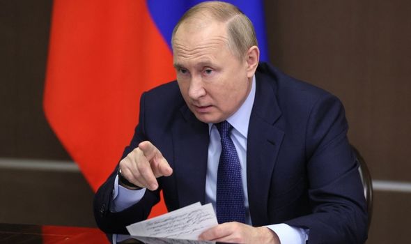 Putin: Scholz urged to get tough on Russian leader