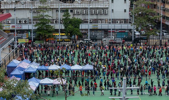 People in Hong Kong queue for Covid testing